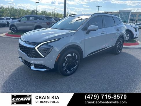 Certified 2025 Kia Sportage SX image 2