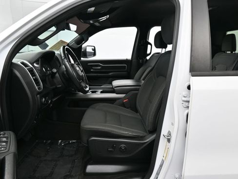 Used 2020 RAM 1500 Big Horn RWD image 11