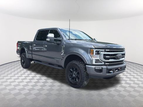 Used 2022 Ford F350 Platinum w/ Tremor Off-Road Package AWD/4WD image 8