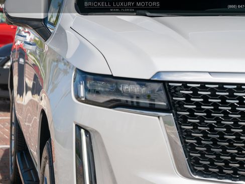 Used 2024 Cadillac Escalade ESV Luxury AWD/4WD image 57