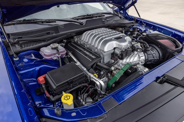 Used 2022 Dodge Challenger SRT Hellcat RWD image 27
