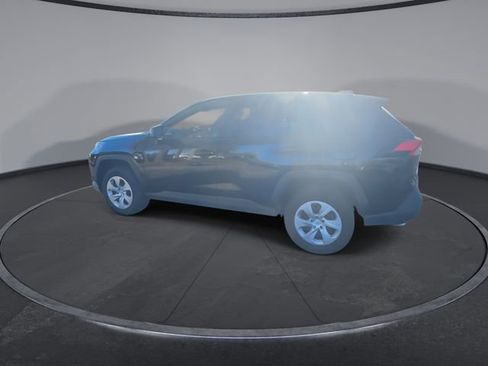 Used 2023 Toyota RAV4 LE image 11