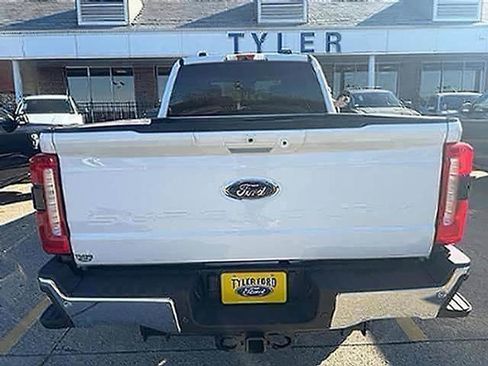New 2026 Ford F250 Lariat w/ FX4 Off-Road Package AWD/4WD image 7