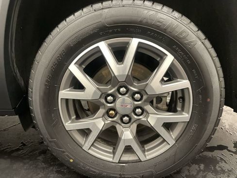 Used 2020 GMC Acadia SLE w/ Driver Convenience Package FWD image 26