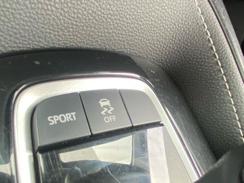 Used 2022 Toyota Corolla SE FWD image 59