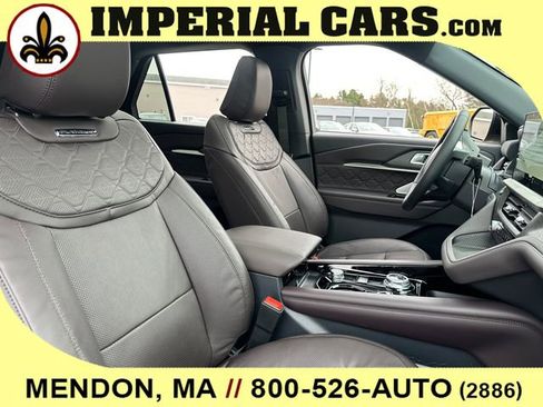 New 2026 Ford Explorer Platinum w/ LUX Leather Package image 18