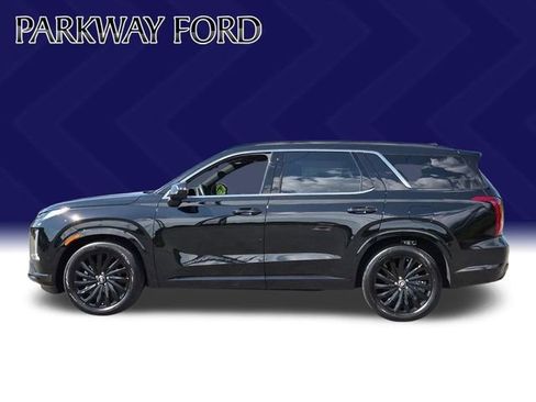 Used 2025 Hyundai Palisade Calligraphy AWD/4WD image 2