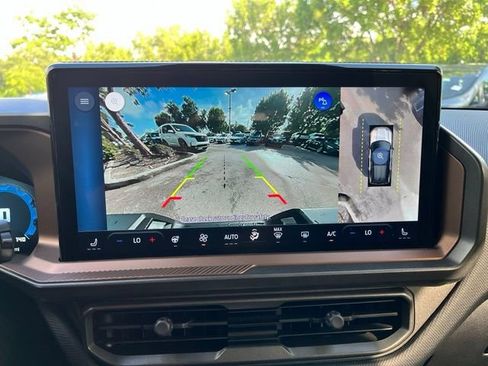 Used 2025 Ford Bronco Sport Outer Banks w/ Outer Banks Tech Package+ AWD/4WD image 12