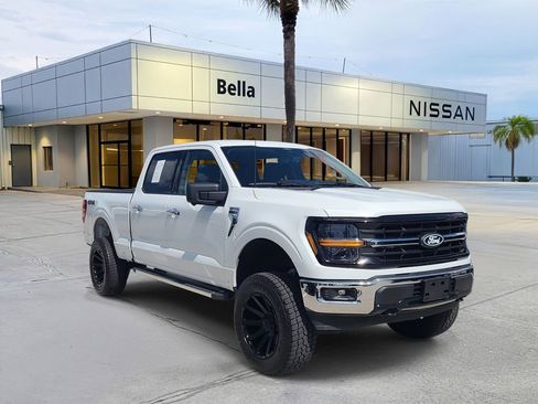 Used 2024 Ford F150 XLT w/ Tow/Haul Package image 3