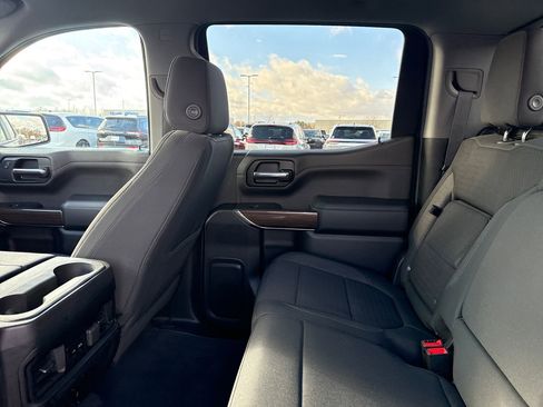 Used 2019 Chevrolet Silverado 1500 LT Trail Boss image 14