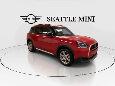 Certified 2025 MINI Cooper Countryman S w/ Comfort Package Max image 2