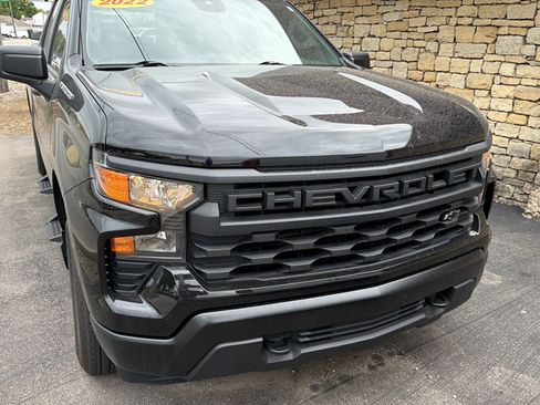 Used 2022 Chevrolet Silverado 1500 W/T w/ WT Value Package AWD/4WD image 2