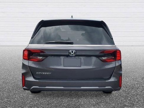 New 2026 Honda Odyssey EX-L image 3