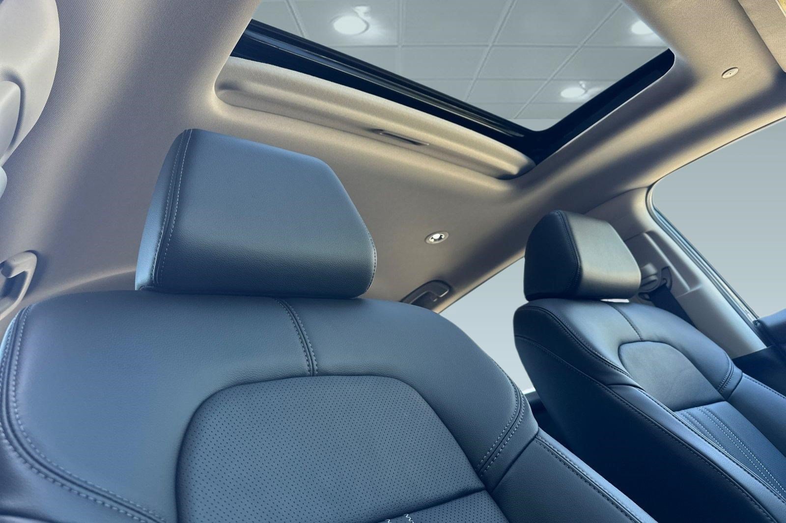 New 2027 Honda HR-V EX-L image 22
