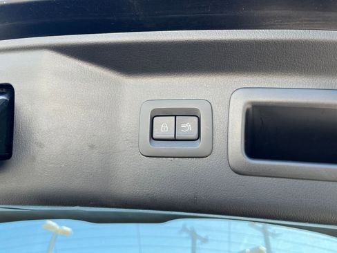 Used 2025 MAZDA CX-90 3.3 Turbo w/ Preferred Package image 23