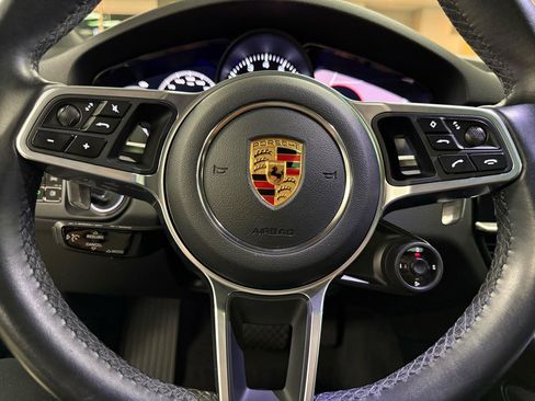 Used 2020 Porsche Cayenne image 14