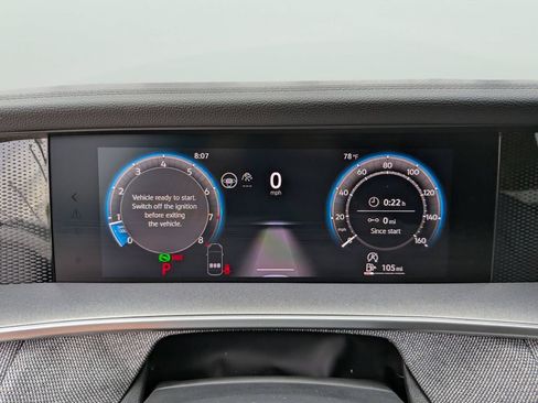 Used 2025 Volkswagen Tiguan S FWD image 29