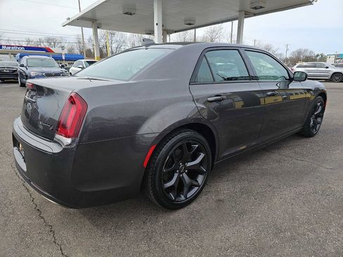 Used 2021 Chrysler 300 S image 15