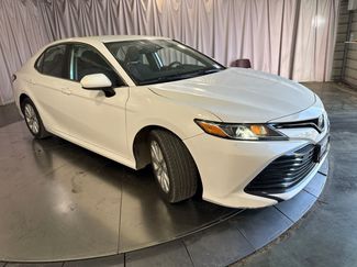 Used 2020 Toyota Camry LE FWD video 2