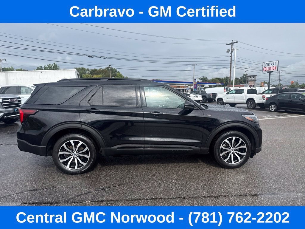 Used 2025 Ford Explorer ST-Line AWD/4WD image 6