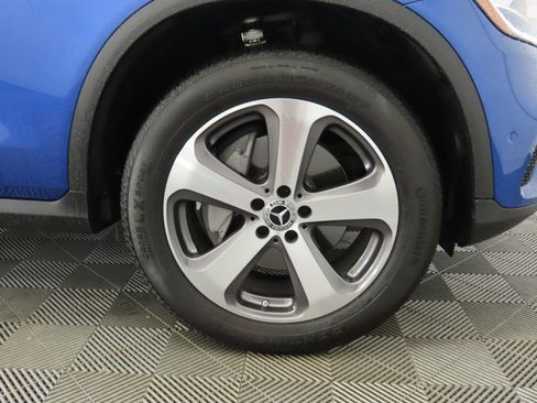 Certified 2022 Mercedes-Benz GLC 300 image 33