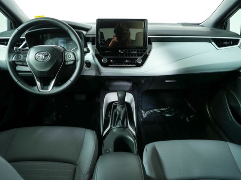 Used 2025 Toyota Corolla SE FWD image 19