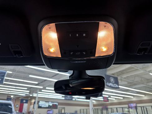 Used 2022 Jeep Grand Cherokee Laredo X image 32