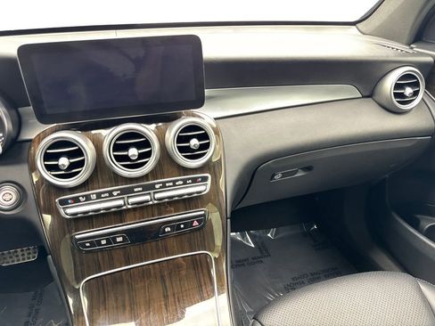 Used 2022 Mercedes-Benz GLC 300 4MATIC image 51