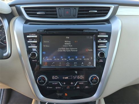 Used 2016 Nissan Murano Platinum w/ Platinum Technology Package image 35