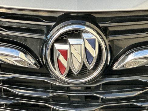 Used 2023 Buick Encore GX Preferred image 38