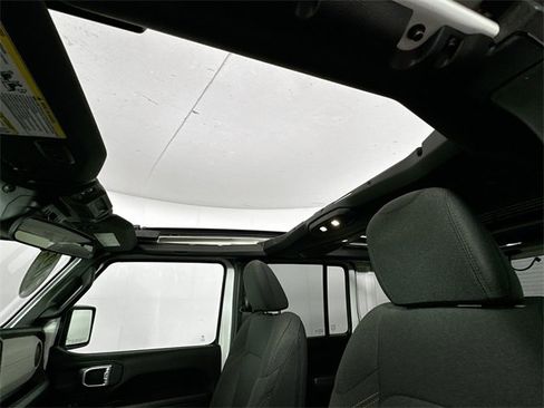 Used 2024 Jeep Wrangler Willys 4xe image 19