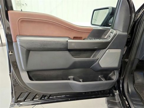 Used 2022 Ford F150 Lariat image 28