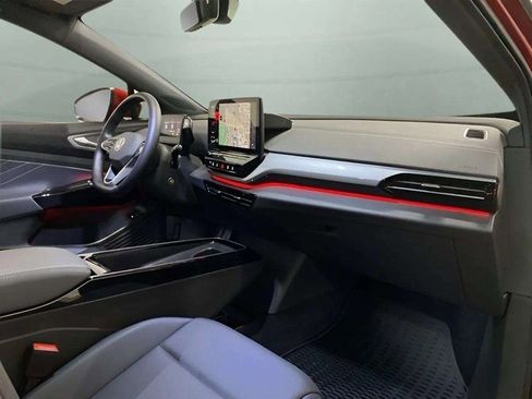 Used 2024 Volkswagen ID.4 S image 23