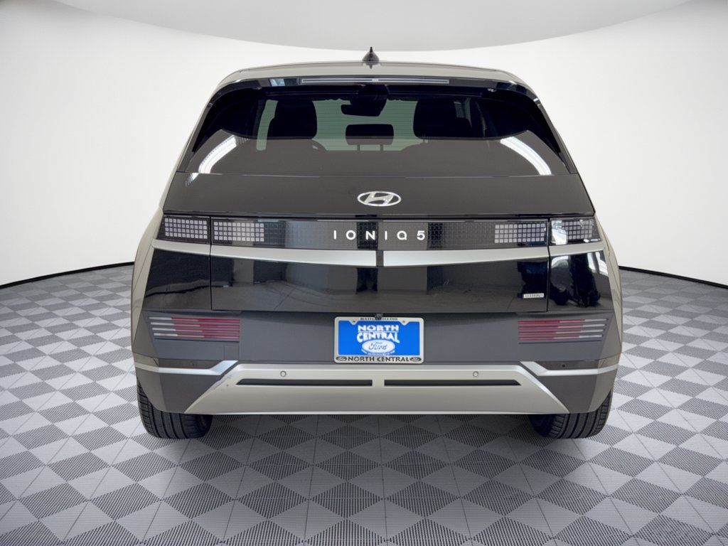 Used 2024 Hyundai Ioniq 5 SEL AWD/4WD image 11