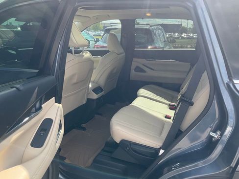 Used 2023 INFINITI QX60 Sensory w/ Cargo Package image 29