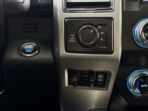 Used 2019 Ford F350 Platinum w/ Platinum Ultimate Package image 20