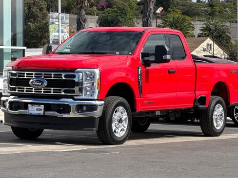 New 2026 Ford F250 XLT w/ 360-Degree Camera Package AWD/4WD image 7