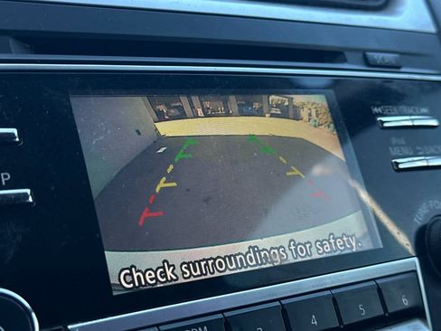 Used 2017 Nissan Altima 2.5 SR image 18