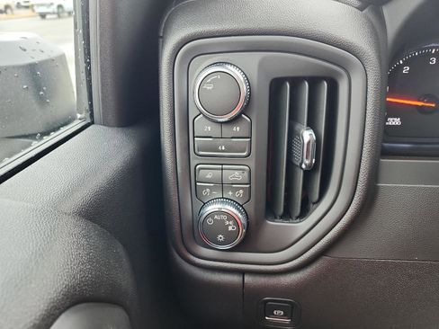 New 2026 GMC Sierra 2500 Pro AWD/4WD image 17