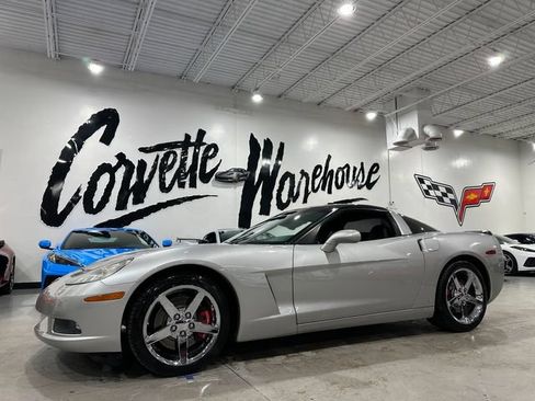 Used 2008 Chevrolet Corvette Coupe w/ Preferred Equipment Group RWD image 1