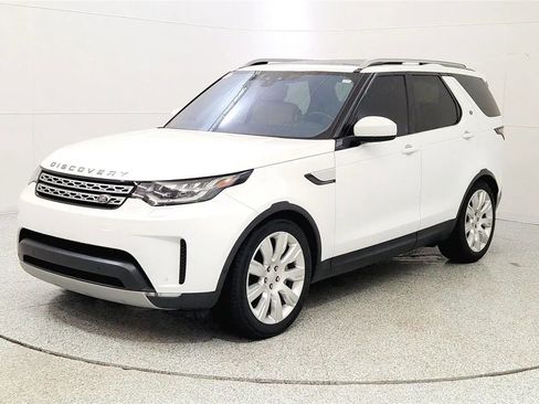 Used 2020 Land Rover Discovery HSE image 3