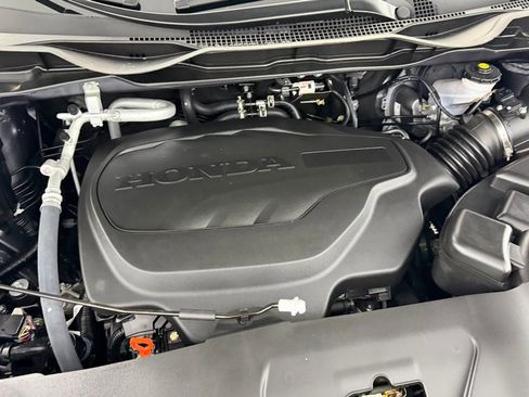Used 2025 Honda Odyssey Touring image 33