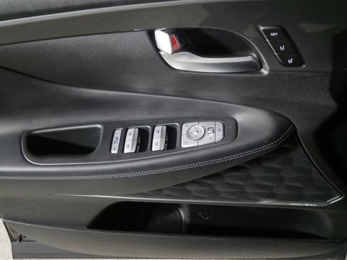Used 2022 Hyundai Santa Fe Calligraphy image 19