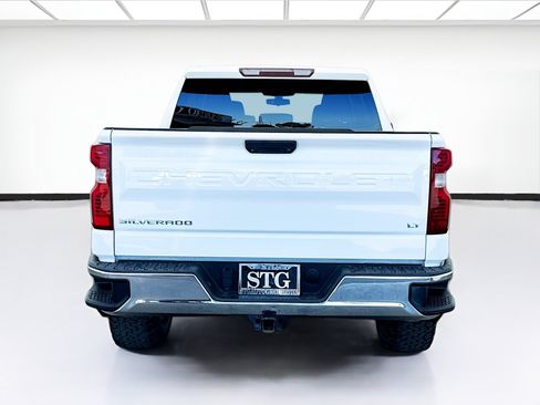 Used 2020 Chevrolet Silverado 1500 LT w/ LT Value Package AWD/4WD image 5