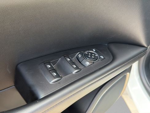 Used 2023 Lincoln Nautilus Reserve AWD/4WD image 14