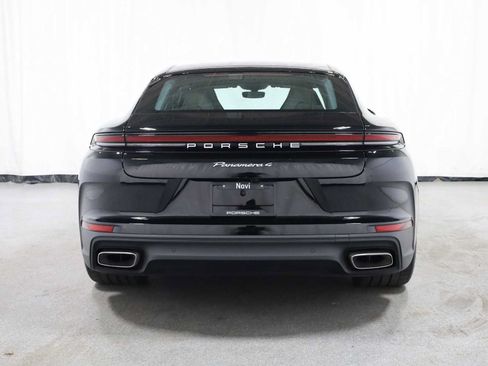 Certified 2026 Porsche Panamera RWD image 7