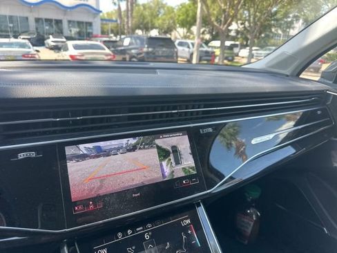 Used 2024 Audi Q7 3.0T Premium Plus image 23