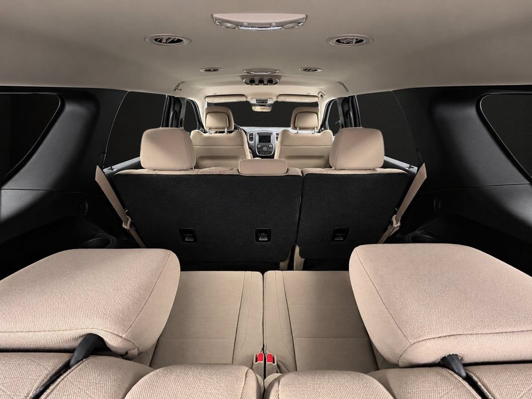 Used 2019 Dodge Durango SXT w/ 3rd Row Seating Group AWD/4WD image 38