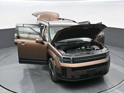 Used 2025 Hyundai Santa Fe Calligraphy image 36