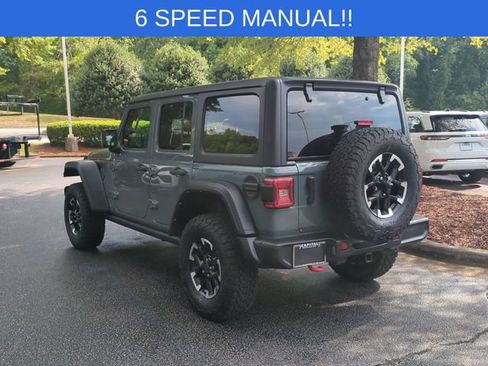 Used 2024 Jeep Wrangler Unlimited Rubicon w/ Technology Group AWD/4WD image 3